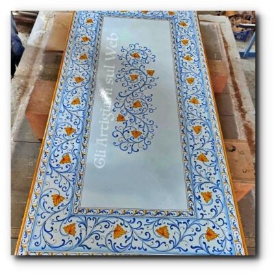 Tavolo in pietra lavica rettangolare dipinto a mano