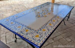 tavolo artigianale in pietra lavica